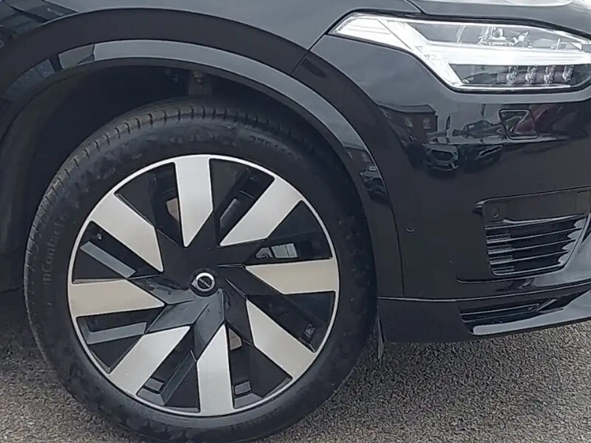 2024-volvo-xc90-20-t8-plus-big-8