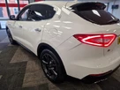 2017-maserati-levante-30td-awd-small-7