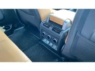 2023-land-rover-90-defender-50-p525-v8-small-17