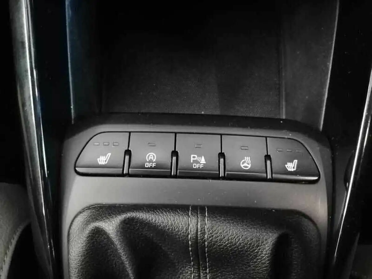 2019-kia-stonic-10-t-gdi-4-big-20