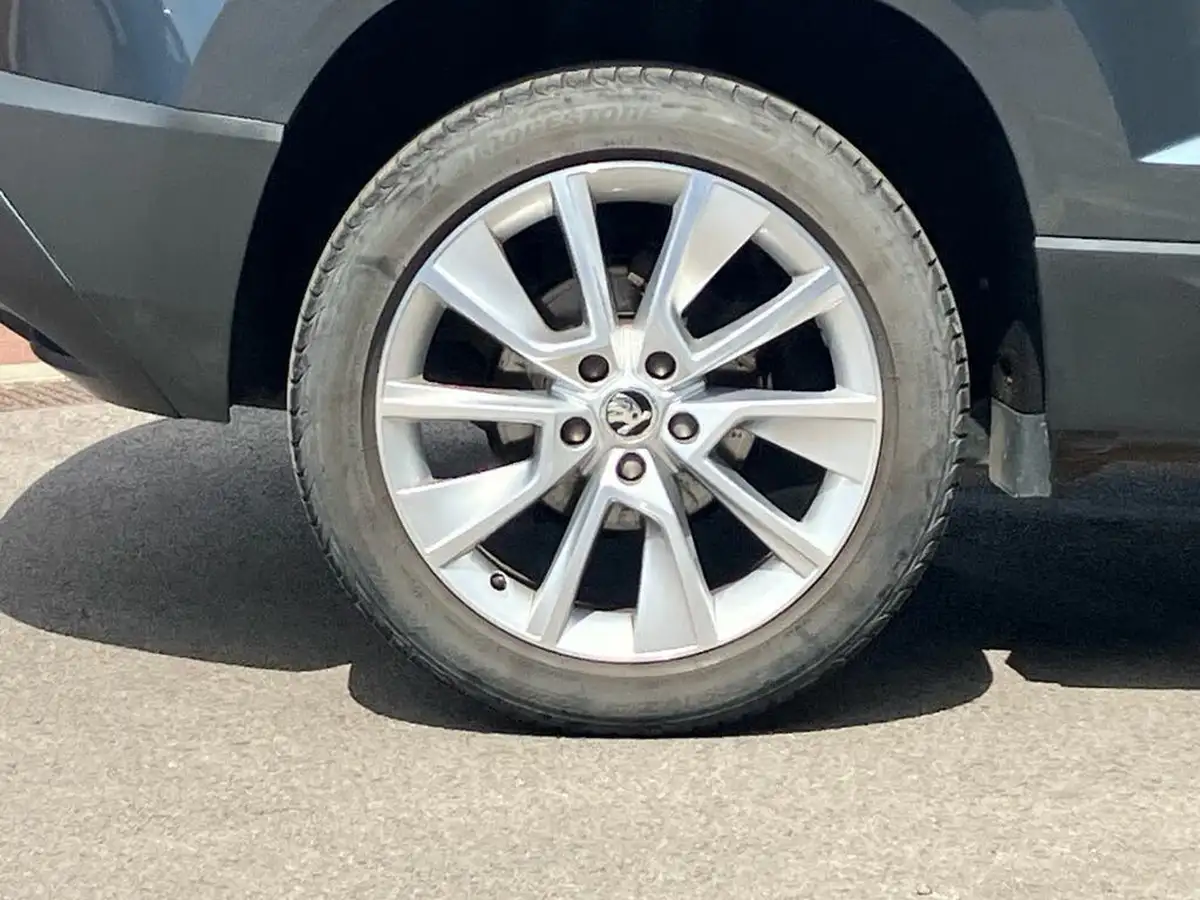 2021-skoda-karoq-15-tsi-se-l-dsg-big-7