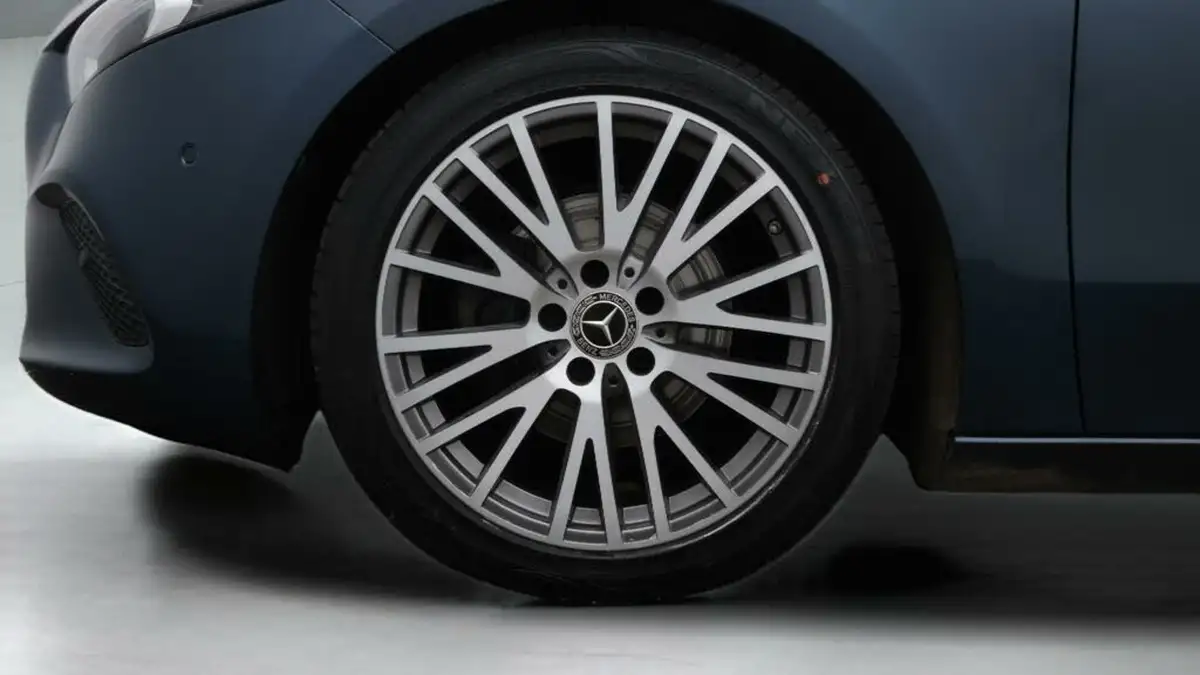 2022-mercedes-benz-a-class-13-a180-sport-executive-edition-hatchback-5d-7g-dct-big-18