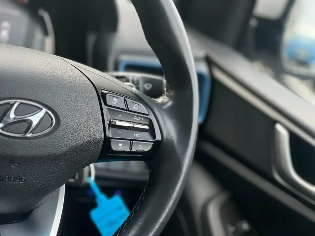 2019-hyundai-ioniq-16-gdi-se-hybrid-big-11