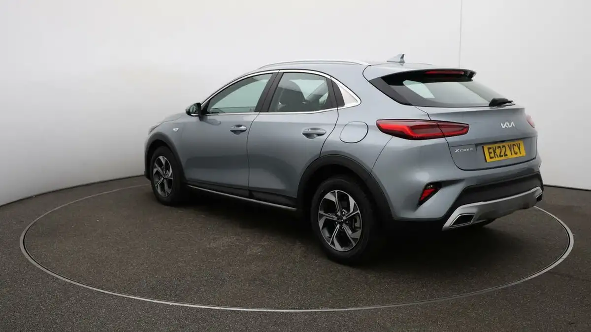 2022-kia-xceed-10-t-gdi-2-big-62
