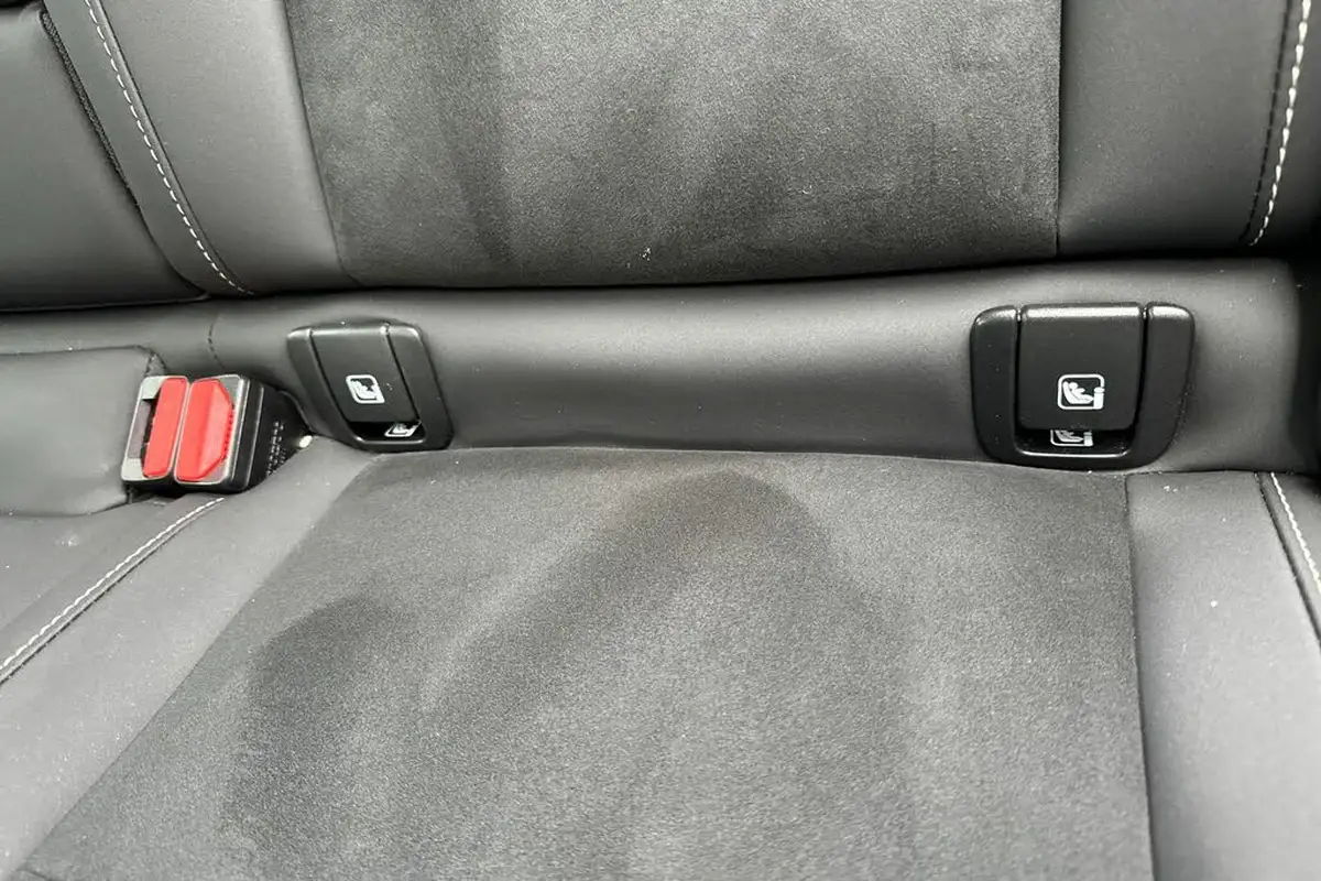 2024-volvo-xc40-20-b3-plus-big-35
