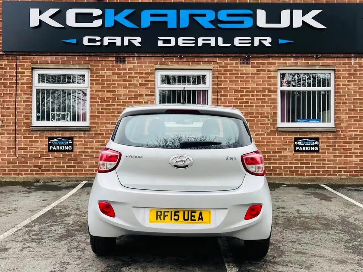 2015-hyundai-i10-10-se-big-5