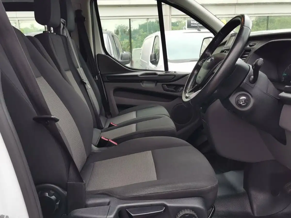 2018-ford-transit-custom-20tdci-320-l1h1-105pseu6-double-cab-in-van-big-7
