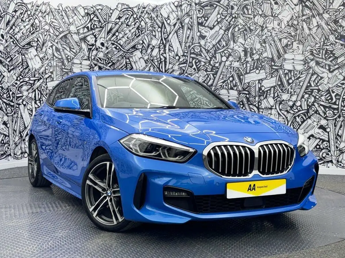 2020-bmw-1-series-20td-118d-sport-auto-big-3