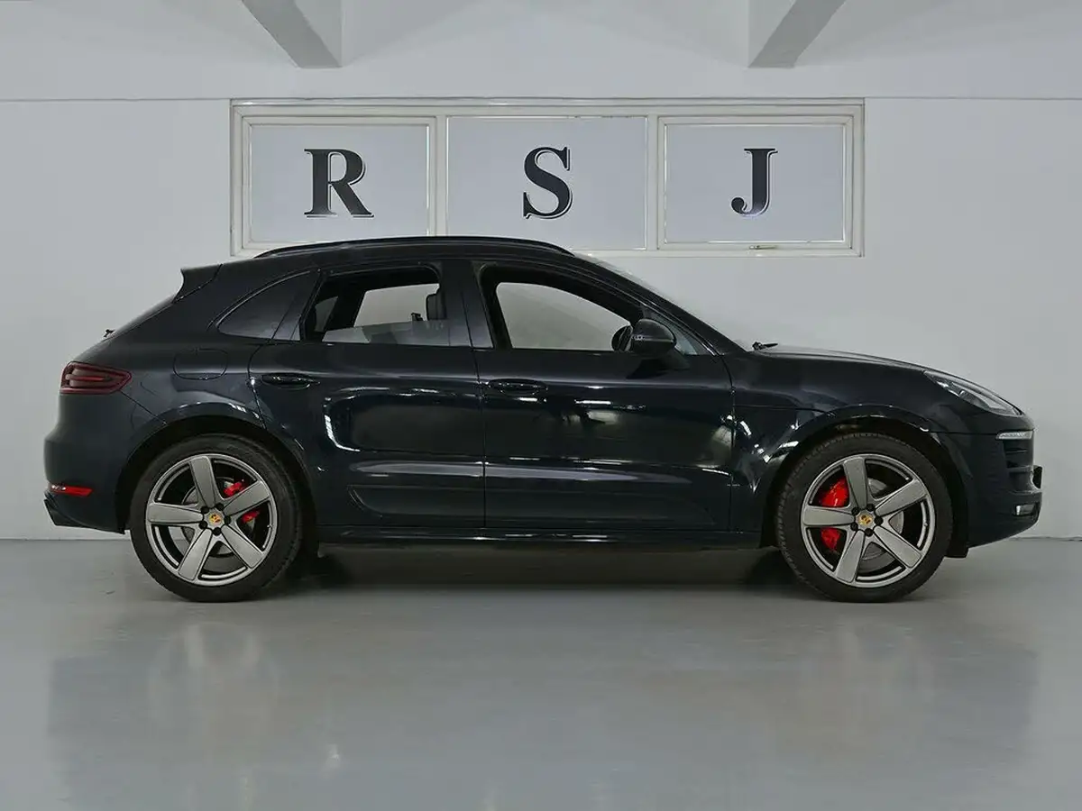 2018-porsche-macan-30-gts-big-1