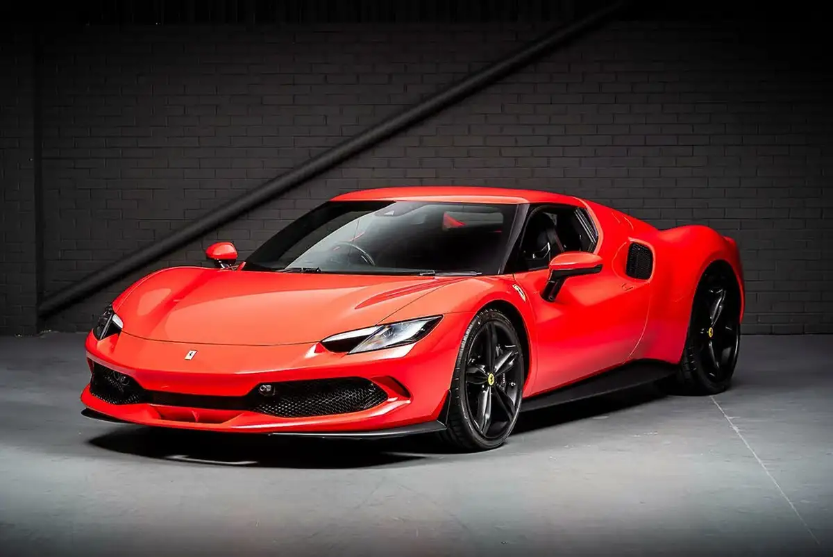 2022-ferrari-296-gtb-big-13