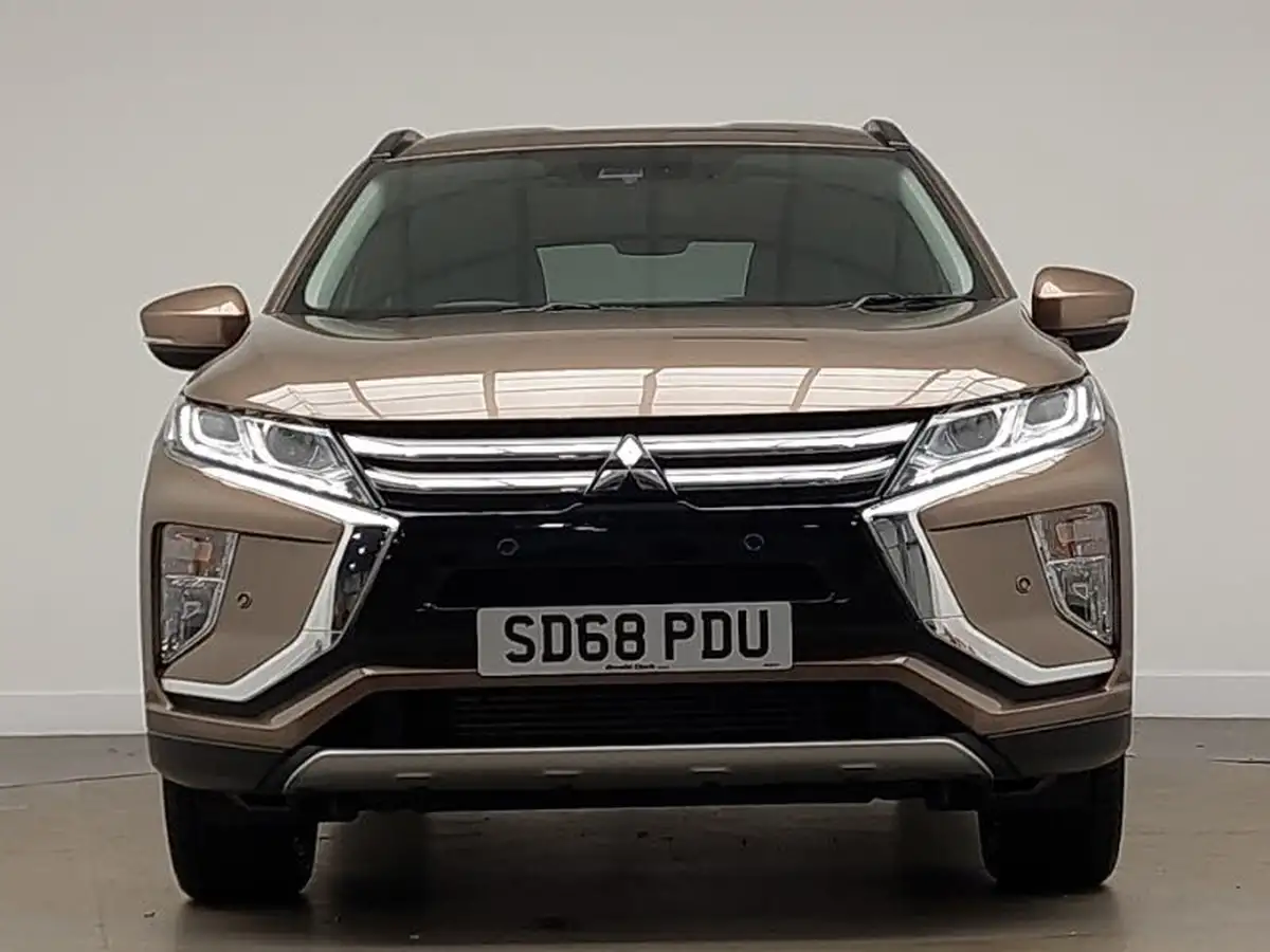 2018-mitsubishi-eclipse-cross-15-3-big-11
