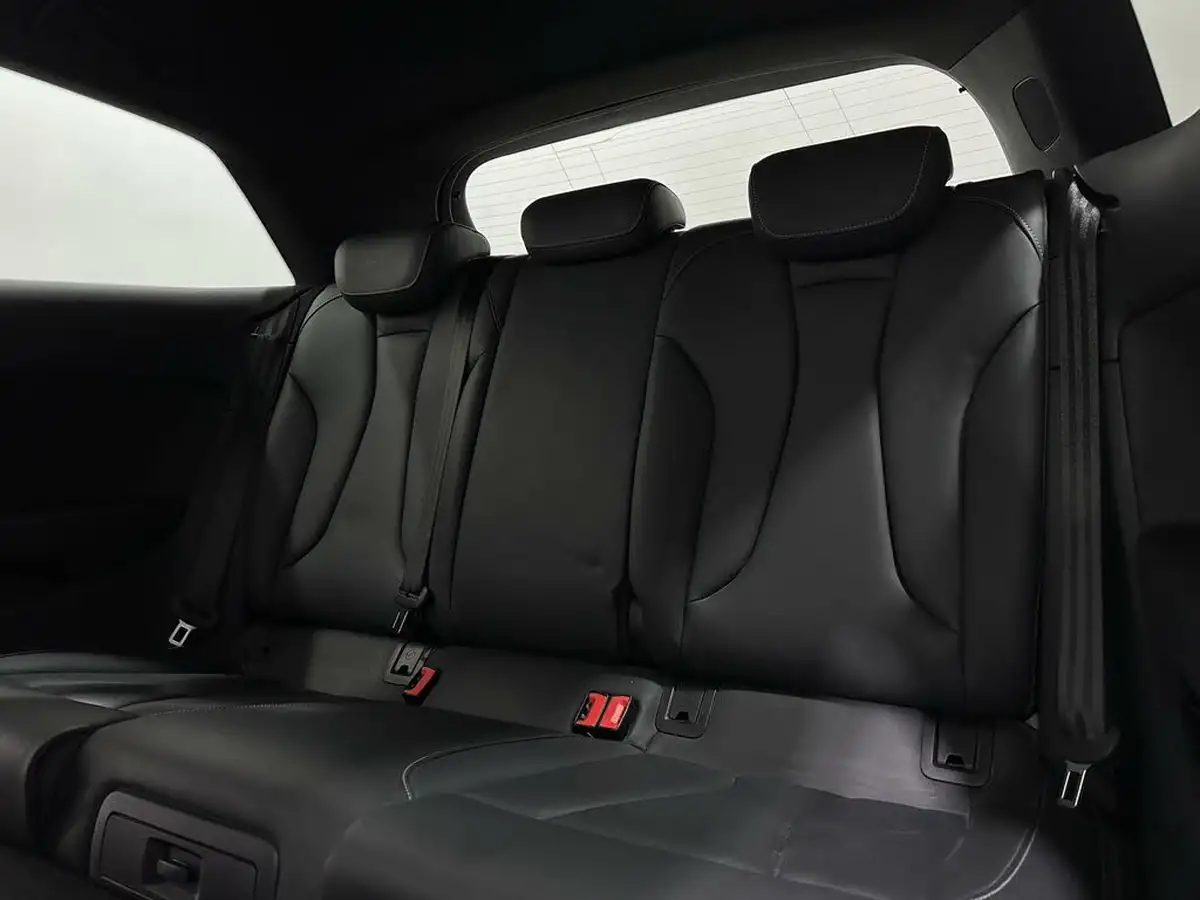 2017-audi-s3-20-tfsi-nav-hatchback-3d-s-tronic-big-37