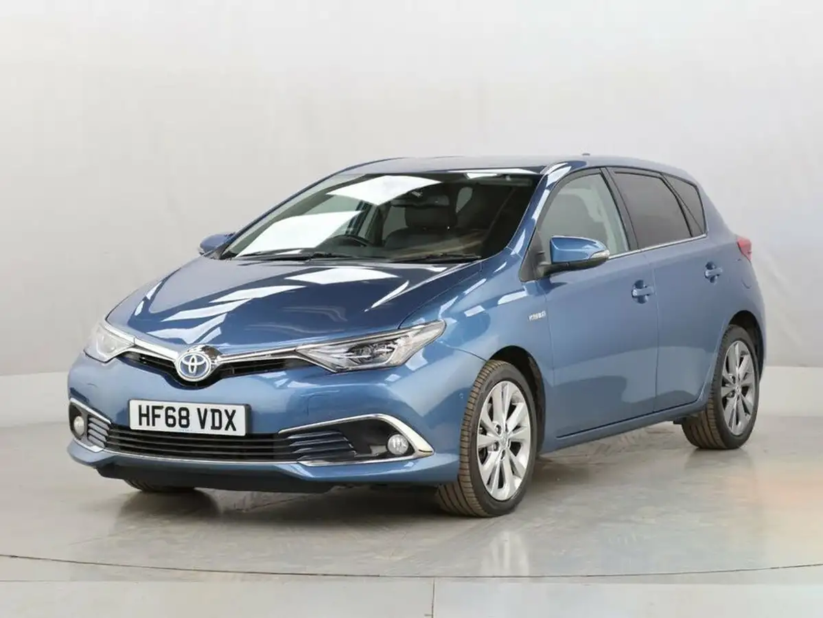 2018-toyota-auris-18-vvt-i-hsd-excel-pan-roof-hatchback-big-4