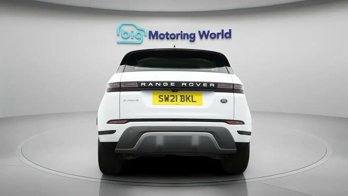 2021-land-rover-range-rover-evoque-20-d165-big-5