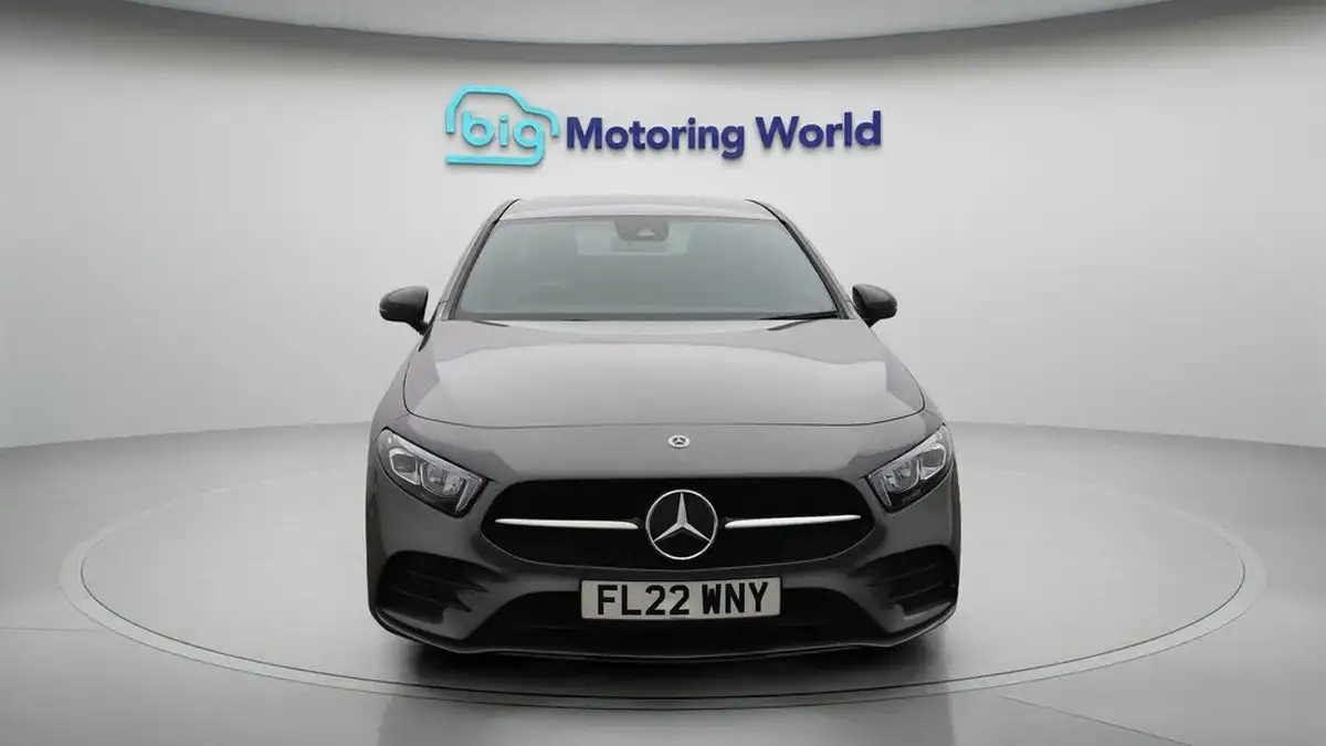 2022-mercedes-benz-a-class-13-a200-amg-line-executive-edition-saloon-4d-7g-dct-big-2