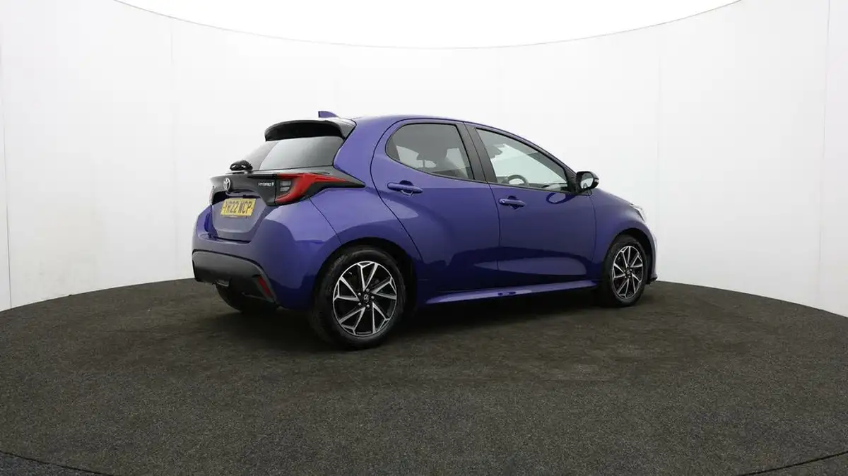 2022-toyota-yaris-15-vvt-i-design-big-35