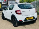 2016-dacia-sandero-stepway-09-tce-laureate-small-7