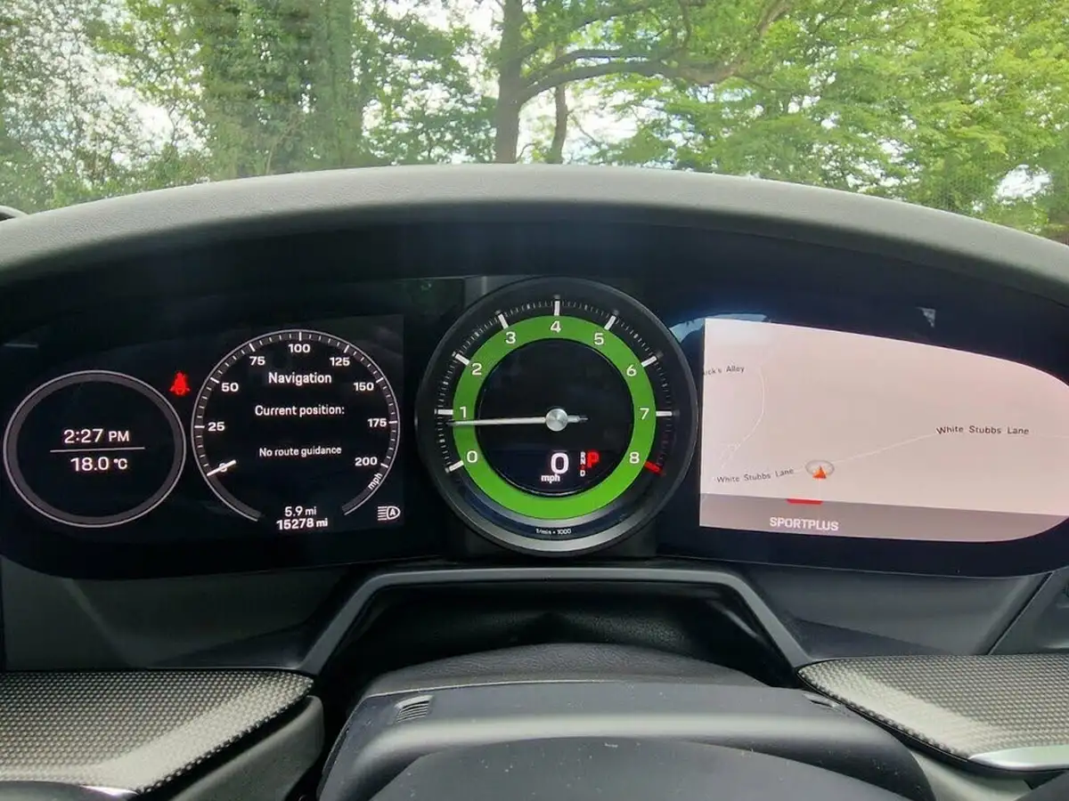 2019-porsche-911-30-carrera-s-450ps-coupe-pdk-big-33