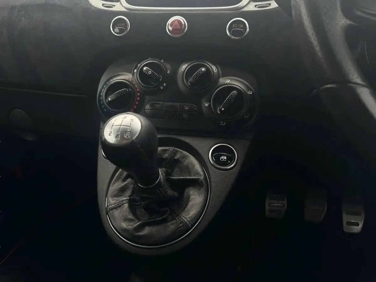 2018-abarth-595-14-tjet-trofeo-big-19