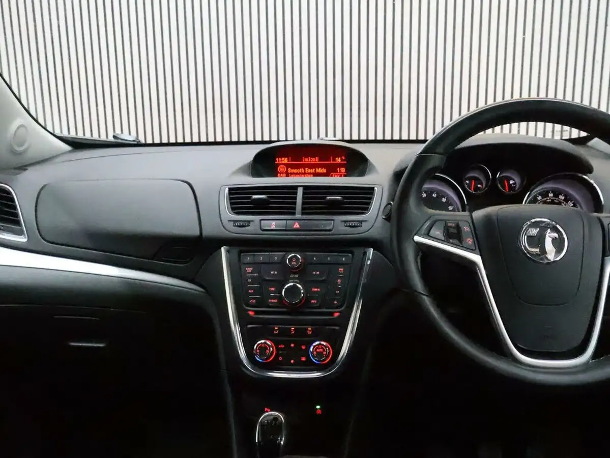 2015-vauxhall-mokka-14i-16v-turbo-exclusiv-ss-big-42