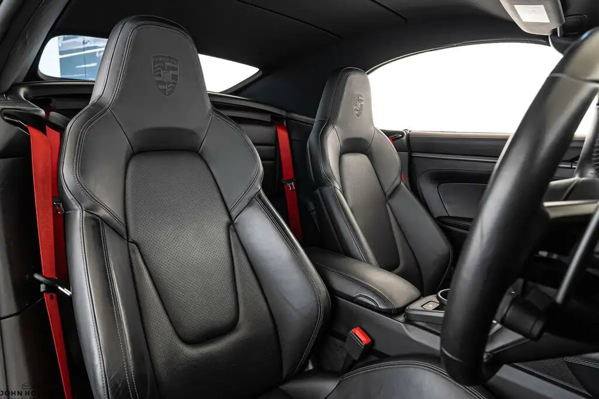 2019-porsche-911-30-carrera-4-s-450ps-coupe-pdk-big-13