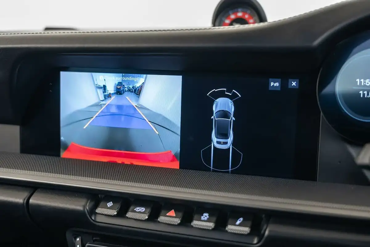 2019-porsche-911-30-carrera-4-s-450ps-coupe-pdk-big-37