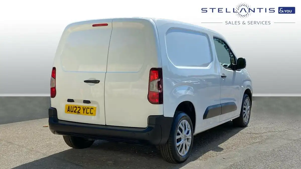 2022-citroen-berlingo-15bluehdi-1000-enterprise-pro-100pseu6d-big-2