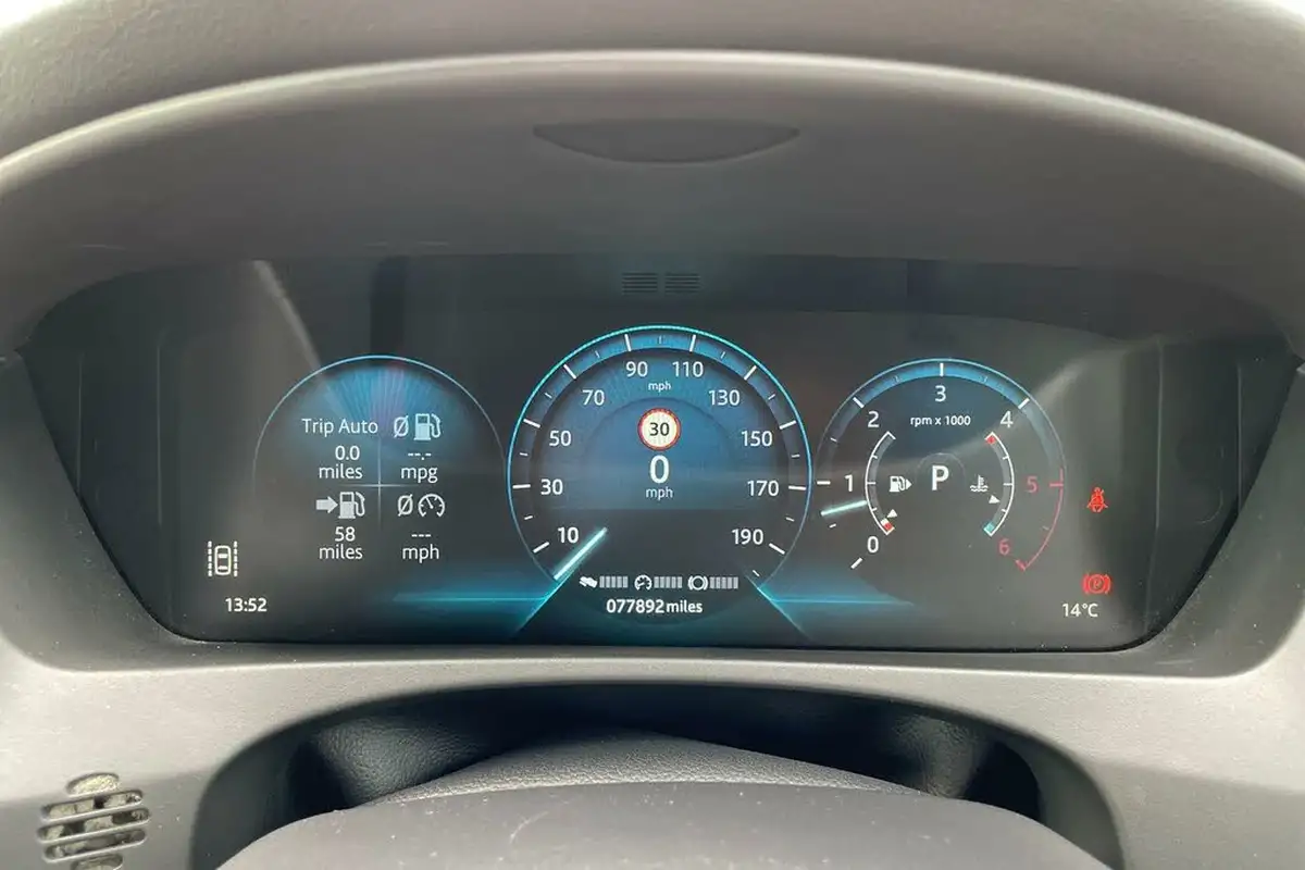 2018-jaguar-f-pace-30td-s-awd-big-23