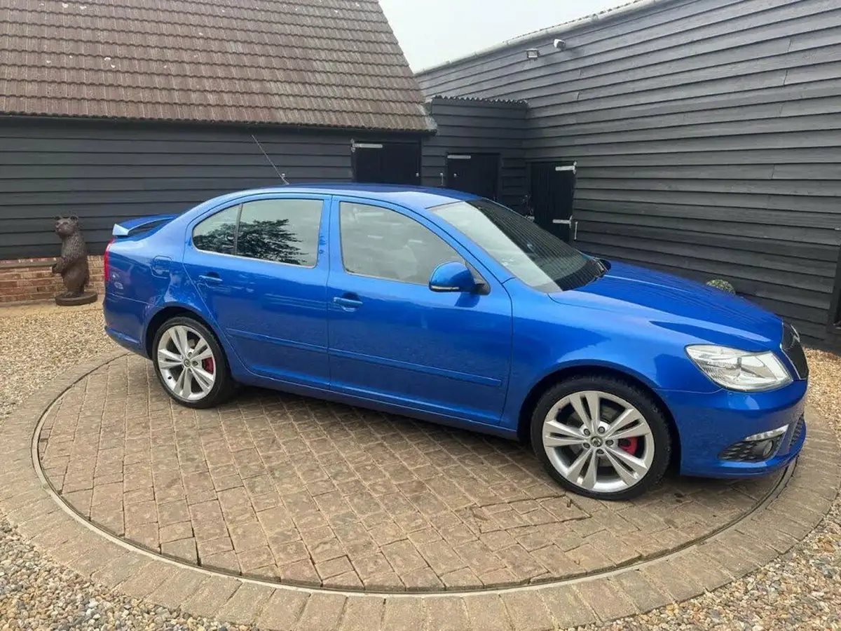 2009-skoda-octavia-20-vrs-200ps-hatchback-dsg-big-29
