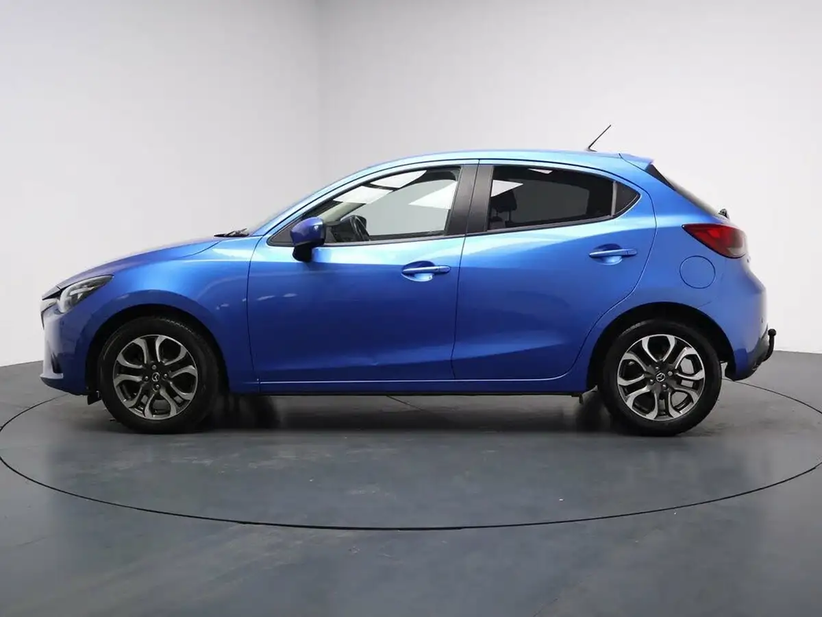 2016-mazda-mazda2-15td-sport-nav-big-7