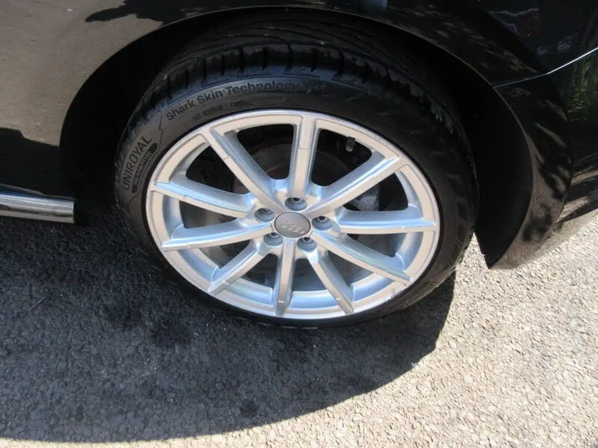 2015-audi-a1-14-s-line-125ps-ss-hatchback-3d-1395cc-big-26