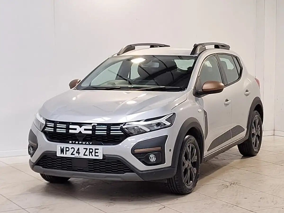 2024-dacia-sandero-stepway-10-tce-extreme-90bhp-big-12