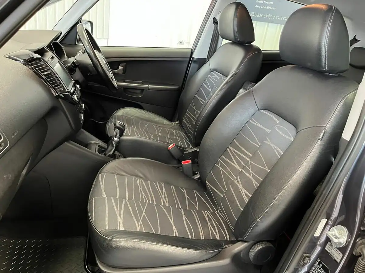 2016-kia-venga-16-3-isg-big-11