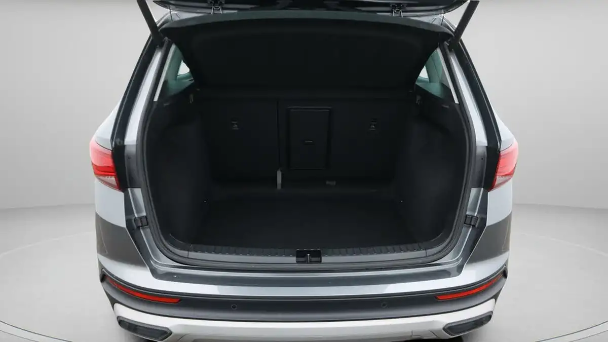 2022-seat-ateca-15-ecotsi-xperience-lux-dsg-big-17