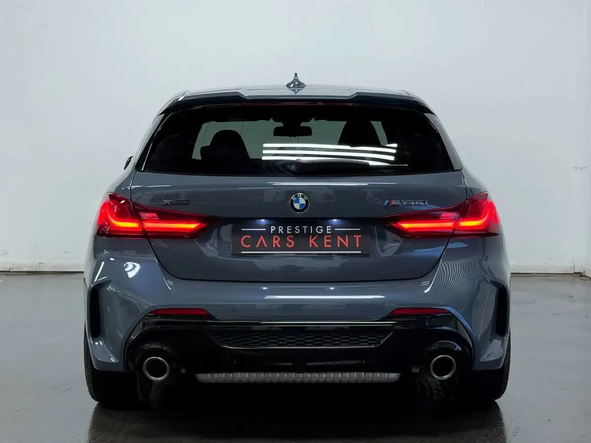 2024-bmw-1-series-20-m135i-xdrive-big-6