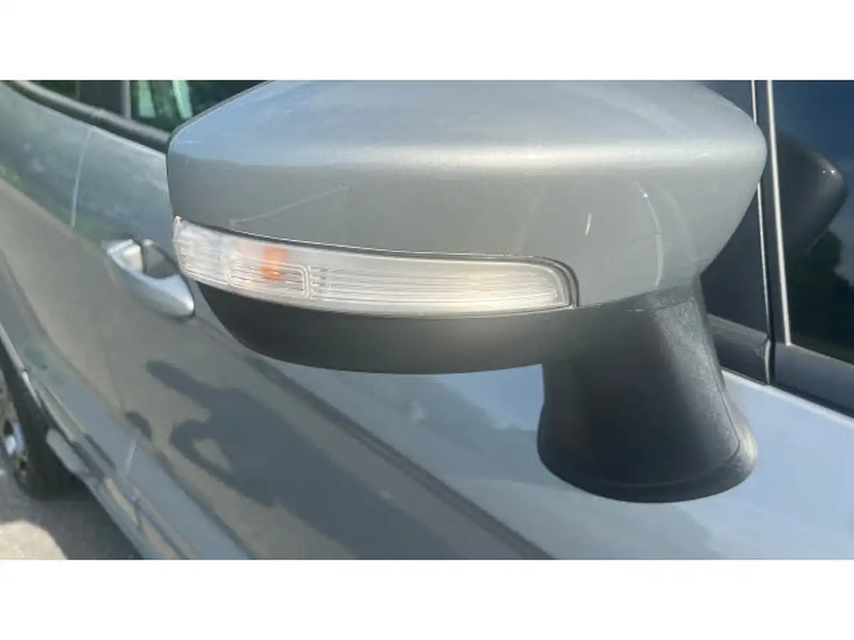 2022-ford-ecosport-10t-st-line-140ps-big-43