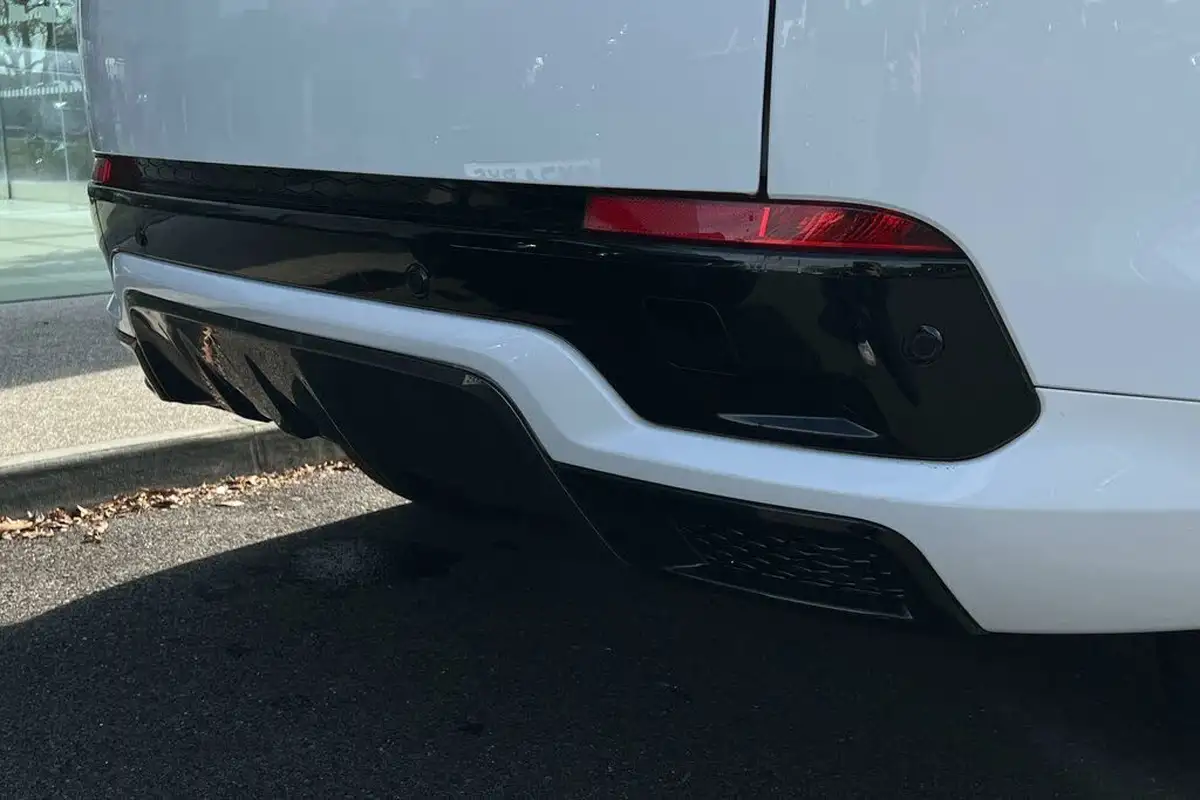 2021-land-rover-discovery-sport-15-p300e-r-dynamic-hse-big-19