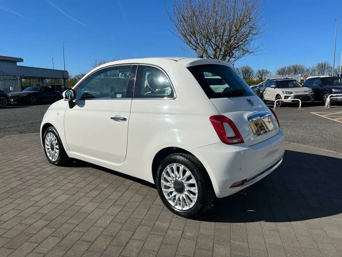 2015-fiat-500-12-lounge-ss-big-3