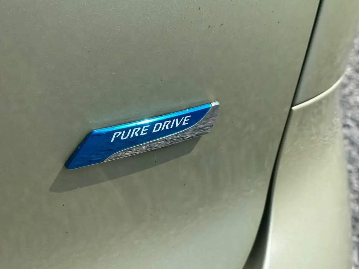 2009-nissan-note-14-visia-88ps-big-7