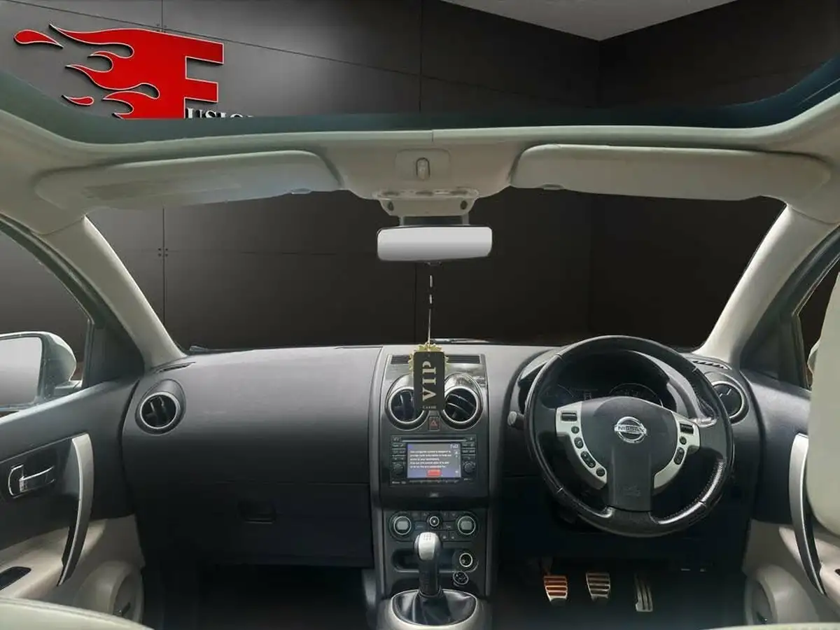 2012-nissan-qashqai-16-tekna-ss-big-13