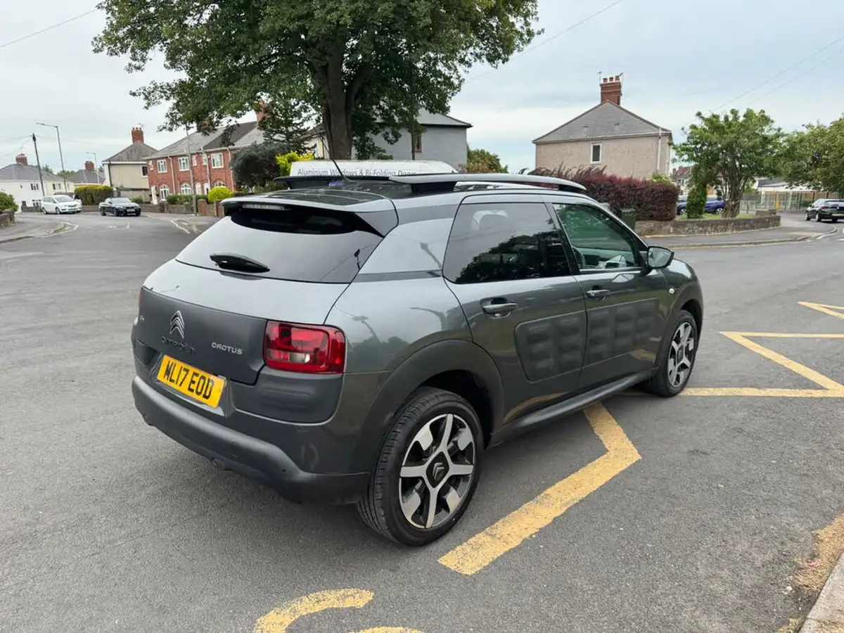 2017-citroen-c4-cactus-12-puretech-flair-82ps-big-15