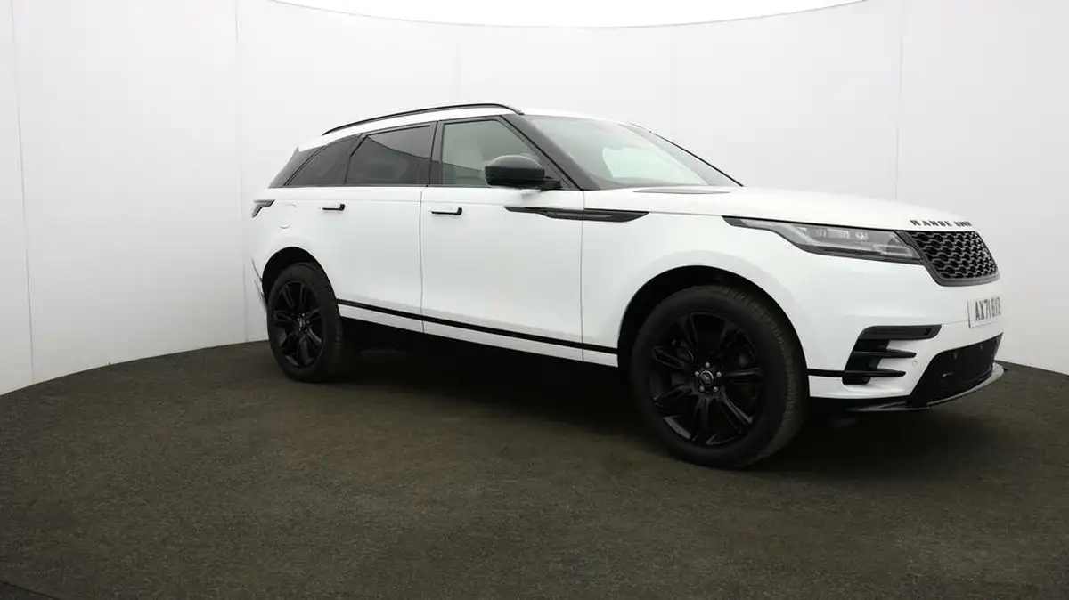 2022-land-rover-range-rover-velar-20-d200-r-dynamic-se-big-47