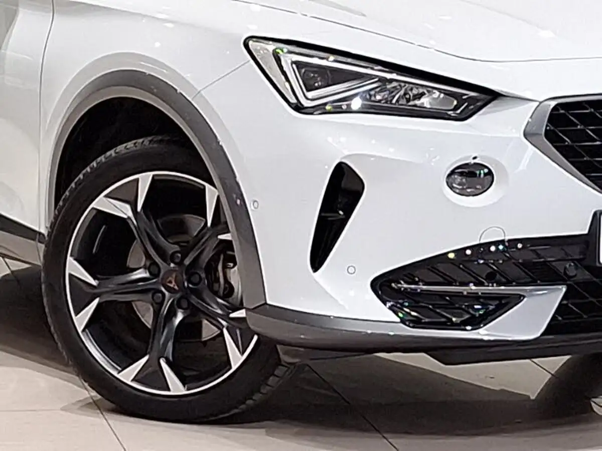 2024-cupra-formentor-15-tsi-v2-big-8