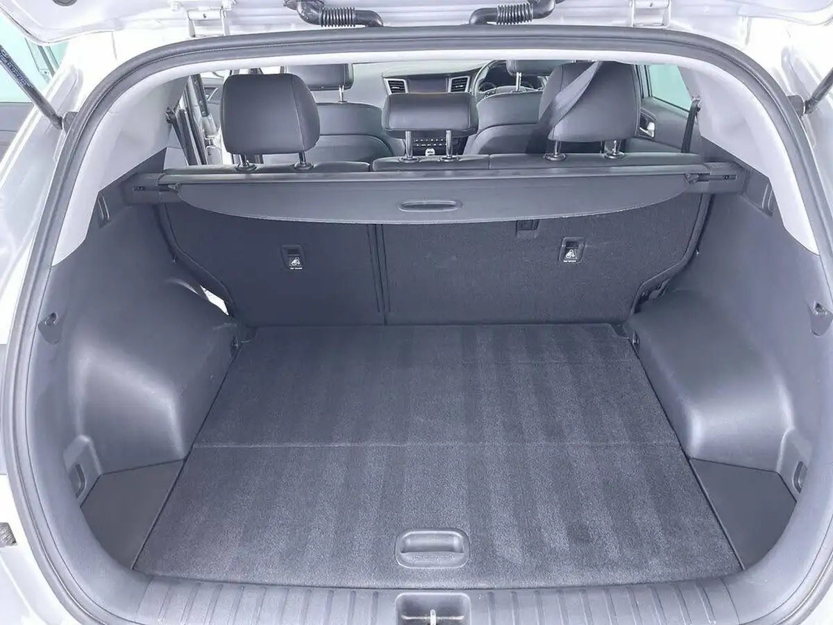 2015-hyundai-tucson-20crdi-blue-drive-premium-big-9