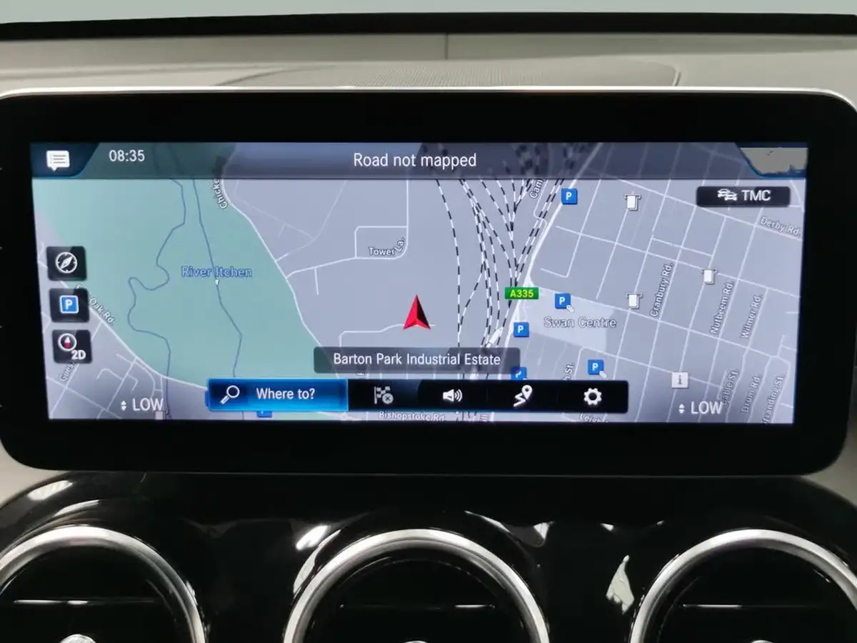 2022-mercedes-benz-glc-class-20d-glc220d-amg-line-195ps-station-wagon-5d-1950cc-4matic-plus-big-7