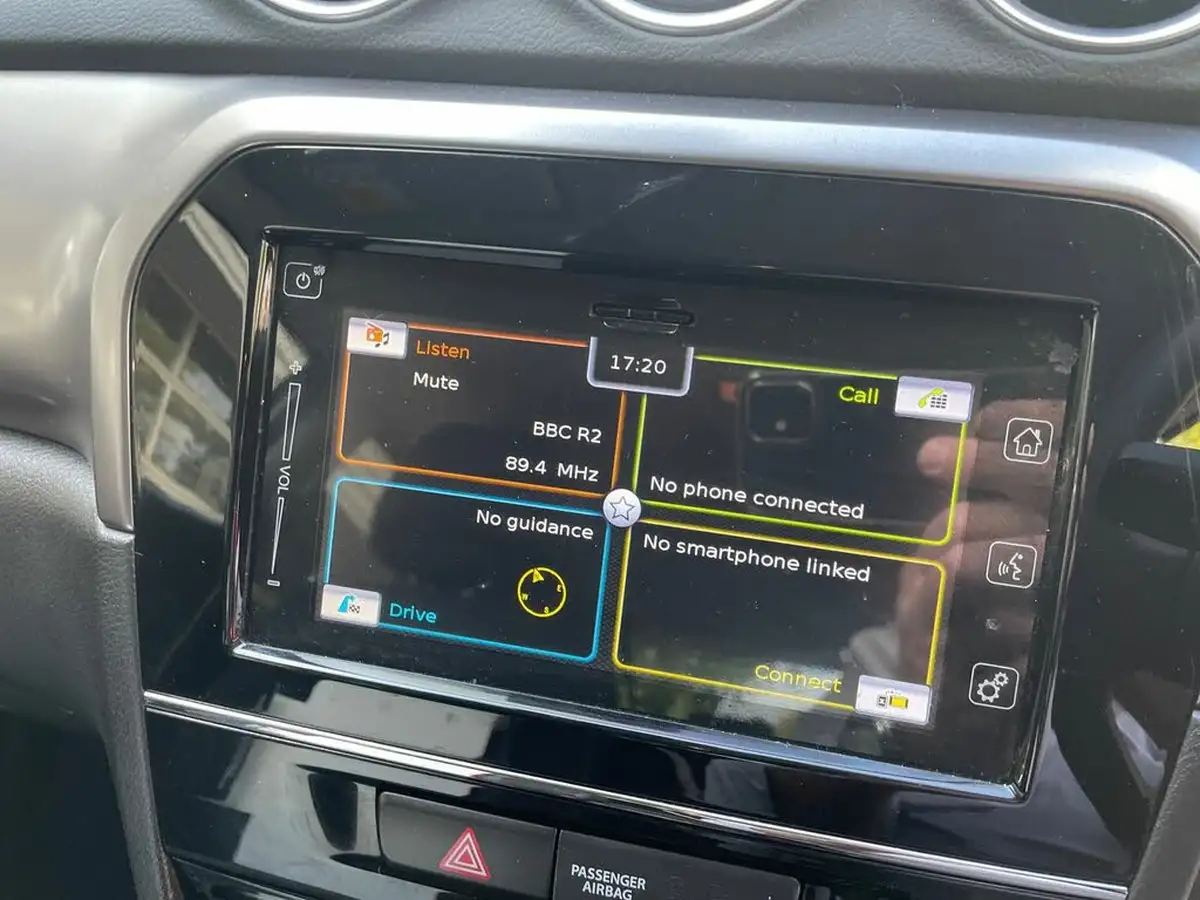 2022-suzuki-vitara-14-boosterjet-sz-t-big-24