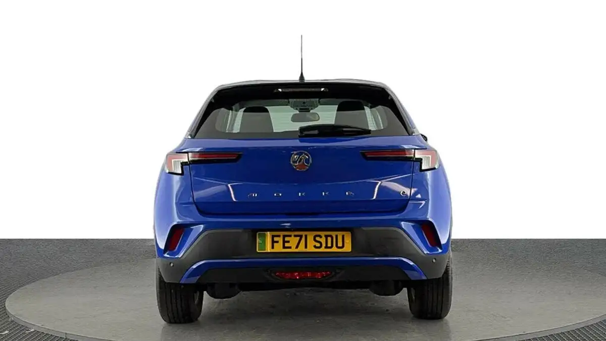 2021-vauxhall-mokka-e-se-premium-big-4