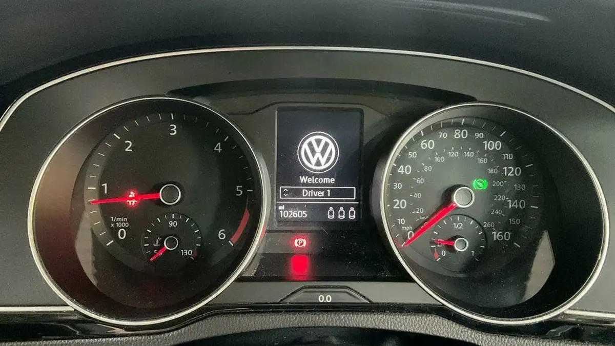 2018-volkswagen-passat-16tdi-se-business-estate-5d-dsg-big-7