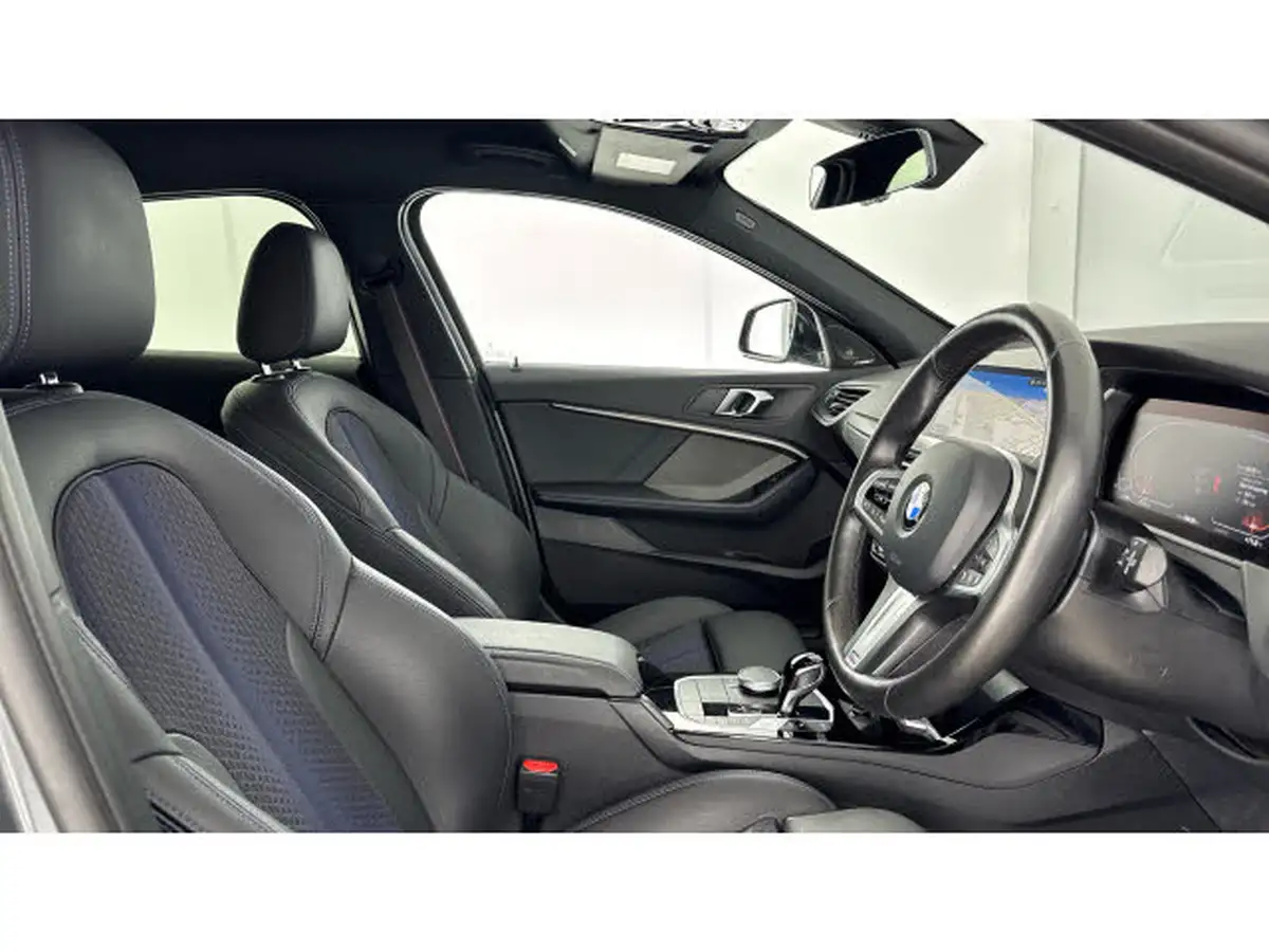 2023-bmw-1-series-15-118i-m-sport-lcp-dct-big-10