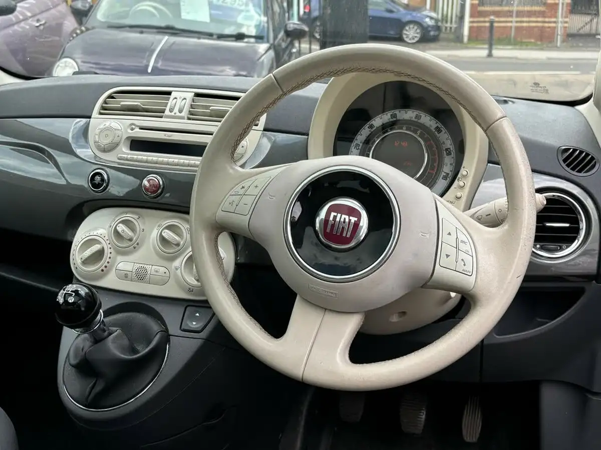 2014-fiat-500-12-lounge-big-7